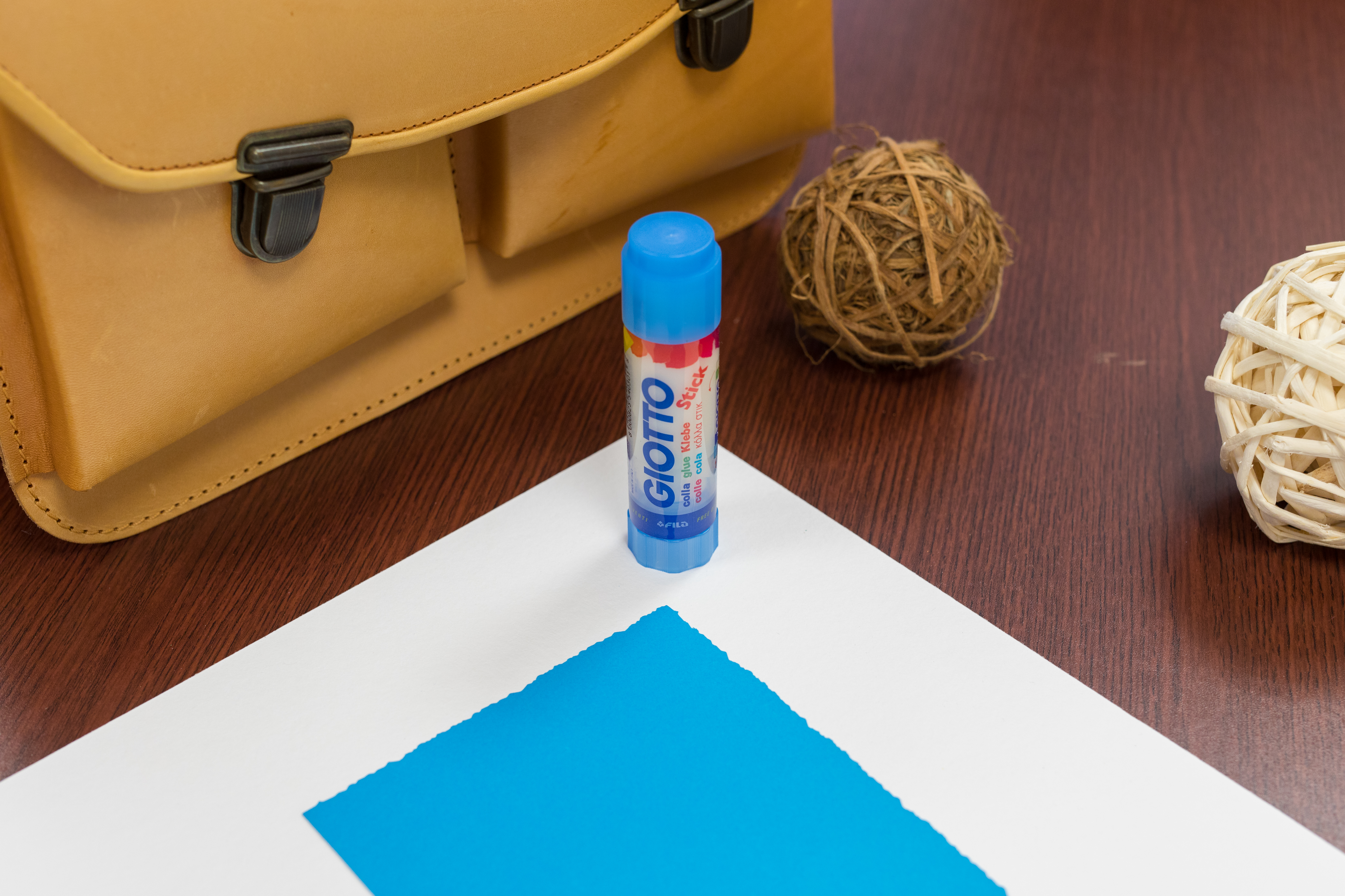 M:\Faktura-Onlineshop\FOTOS SHOP SEDULUS 2017\PÄD. Material für Shop 2017\FOTOS KAUL\Schulmaterial\Klebestift.jpg