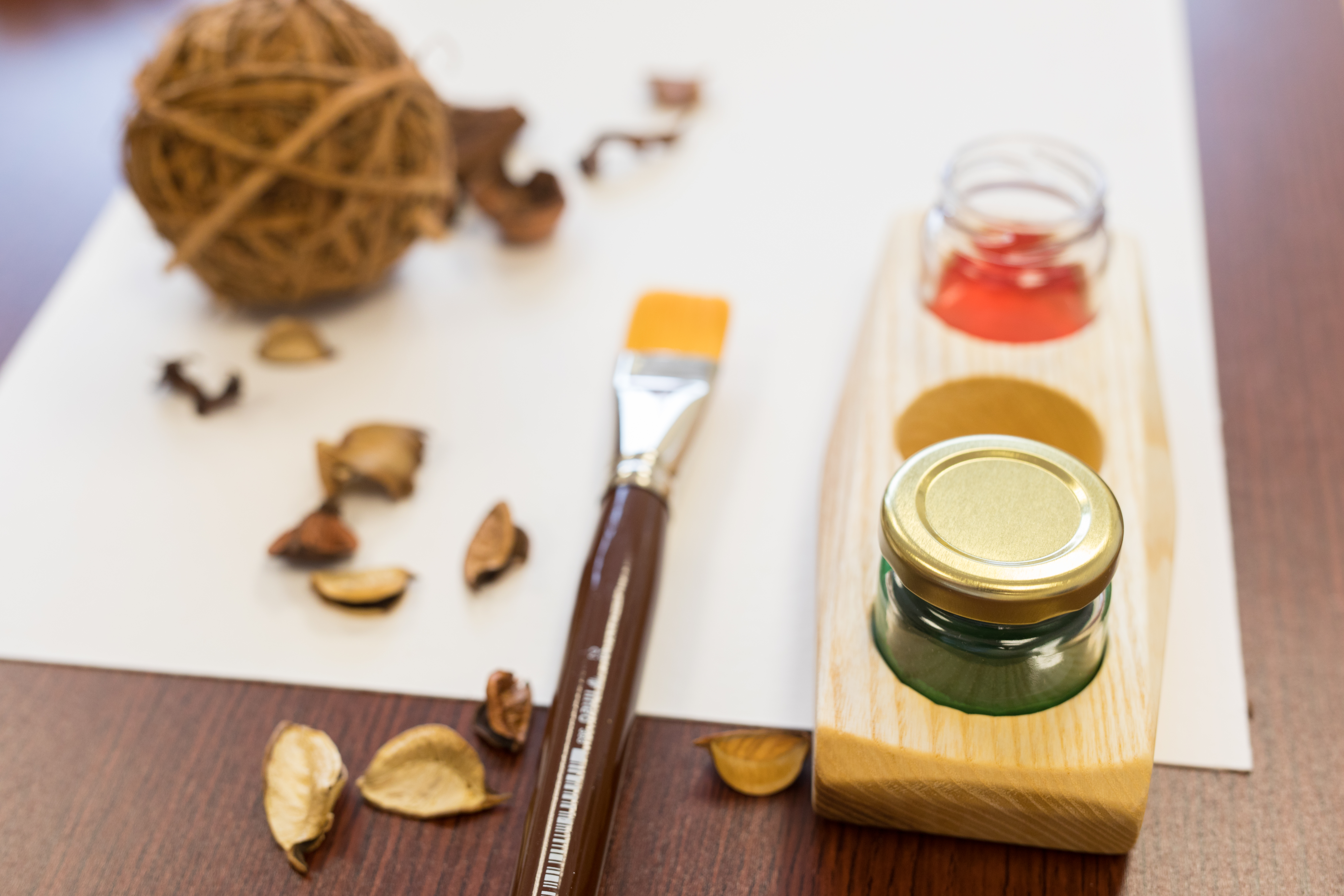 M:\Faktura-Onlineshop\FOTOS SHOP SEDULUS 2017\PÄD. Material für Shop 2017\FOTOS KAUL\Holzartikel\Farbgläschen3er.jpg